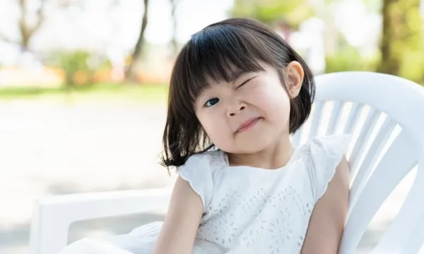 先天性眼瞼下垂の治療